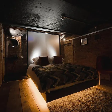 Hotel Impossible