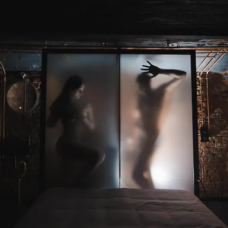 Hotel Impossible *