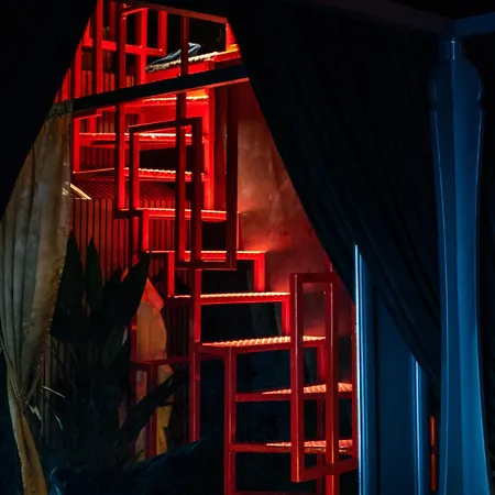 Hotel Impossible
