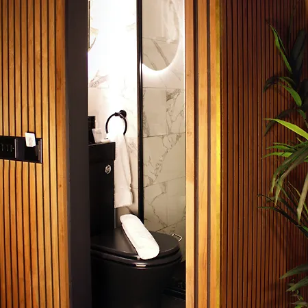 Impossible Hotel 3*