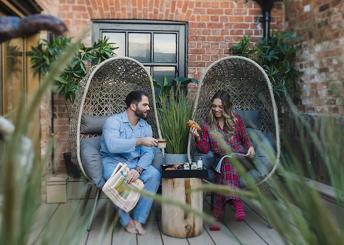 Hotel Impossible York