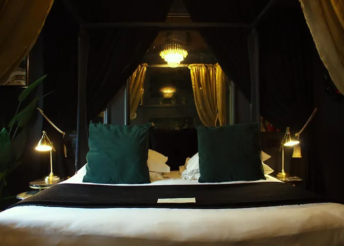 Hotel Impossible York