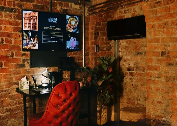 Impossible فندق يورك